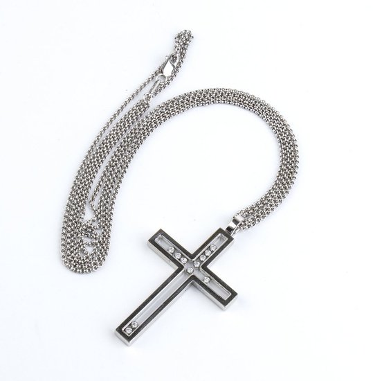 CHOPARD Happy Diamond: cross gold necklace pendant 18k white gold...