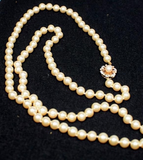 CULTURED PEARL NECKLACE WITH 14K DIAMOND CLASP