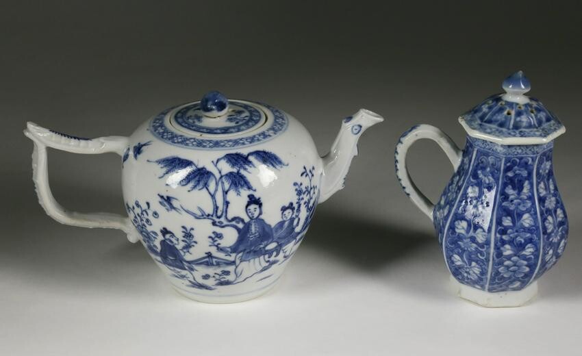 Chinese Export Porcelain Teapot & Muffineer, circa 1750