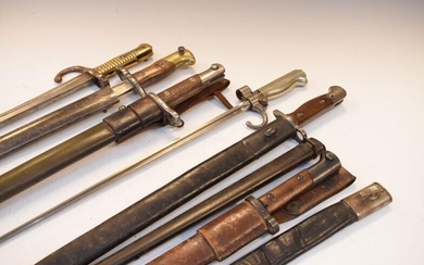 Group of 19th and early 20th Century bayonets to...