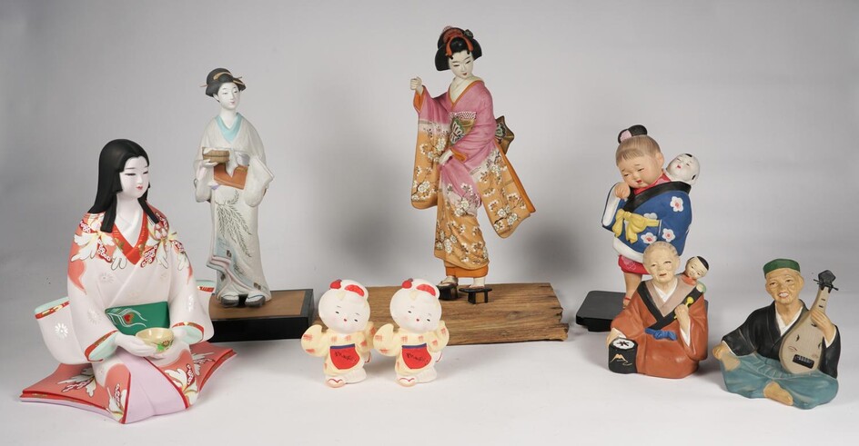 Group of Japanese Hakata Dolls FR3SHRO