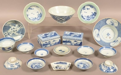 Lot of Antique/Vintage Oriental Porcelain.