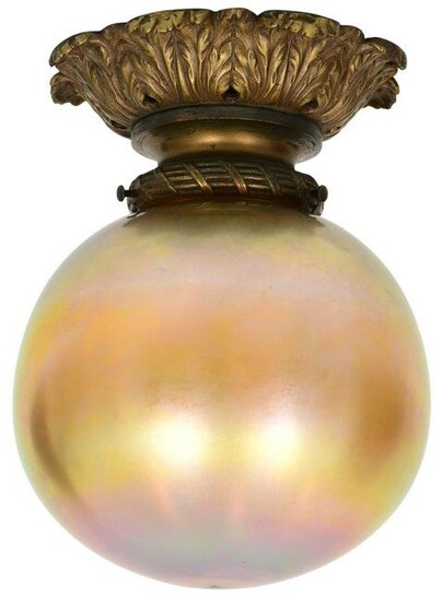 Quezal Iridescent Glass & Gilt Bronze Hall Lamp