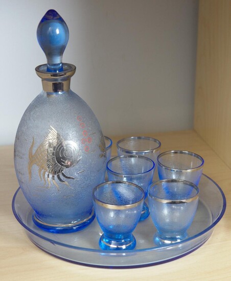 SAKE SET COMPRISING BOTTLE, SIX GLASSES AND TRAY (A/F TO TRAY)