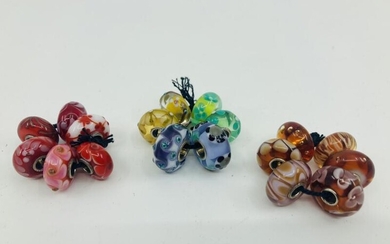 NOT SOLD. Trollbeads: A collection of 18 unique glass and sterling silver charms in various colours. (18) – Bruun Rasmussen Auctioneers of Fine Art