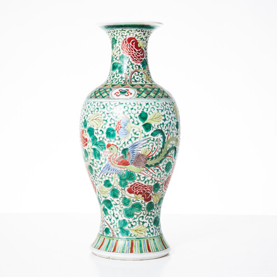 VASE, porcelain, China, second half of the 20th century, baluster-shaped, decor in wuca colors, bottom with parcels.