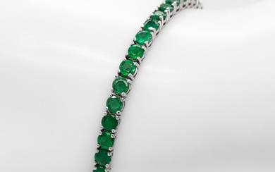 10.40ct Emerald Bracelet - 14 kt. White gold - Bracelet