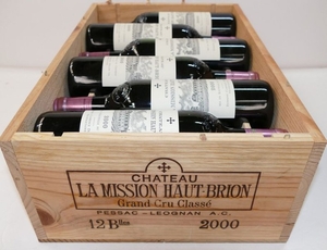 12 Btles Château La Mission Haut Brion 2000 CC Gra…