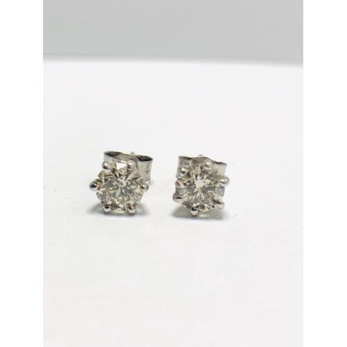 1.50ct brilliant cut diamond earrings(2*0.75ct) si 1 L colou...