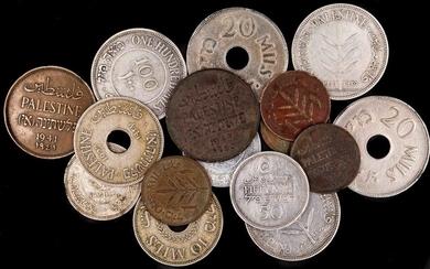 לוט 16 מטבעות מנדט: 1. שלושה מטבעות 100 מיל, שלושה מטבעות 50 מיל, שני מטבעות 20 מיל, 2 מטבעות 10 מיל, שני מטבעות 2 מיל, ארבעה מטבעות 1 מיל. מצבים שונים, שנים שונות