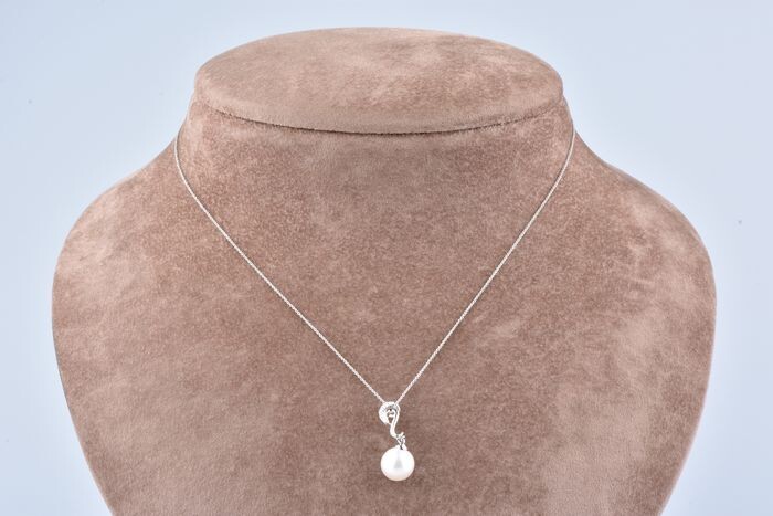 18 kt. White gold - Necklace with pendant - 0.08 ct Diamond
