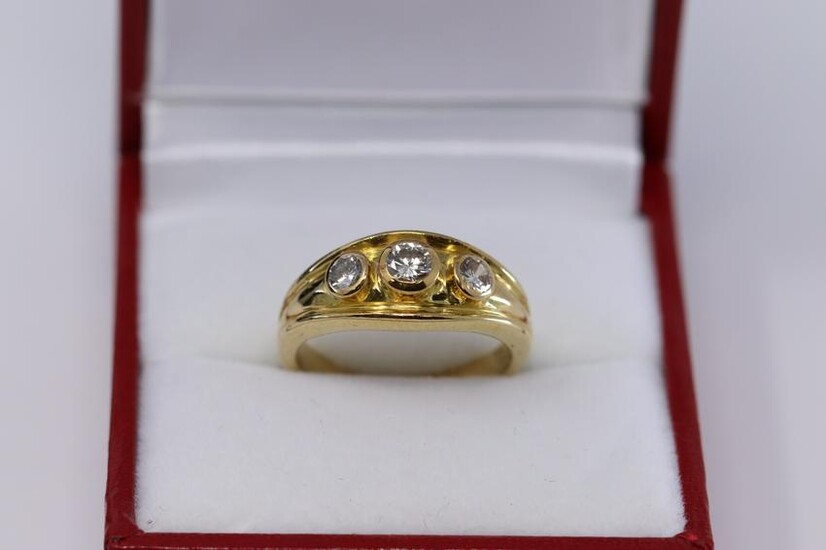 18Kt "WEB" Diamond ring