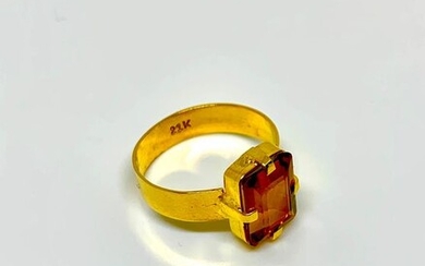 21,6 kt. Yellow gold - Ring - 3.30 ct Citrine
