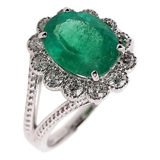 2.51ct Natural Colombia Emerald and 0.47ct Natural Diamonds - IGI Report - Platinum - Ring Emerald