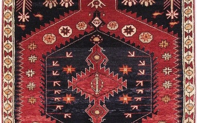 4 x 7 Red Persian Zanjan Rug