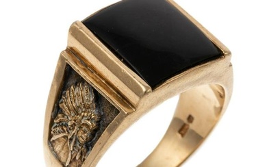 A Black Onyx & Yellow Gold Ring in 10K