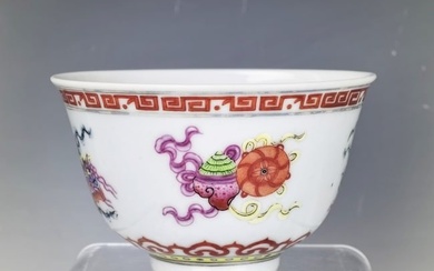A Chinese Famille Rose Porcelain Tea Bowl Tongzhi Mark