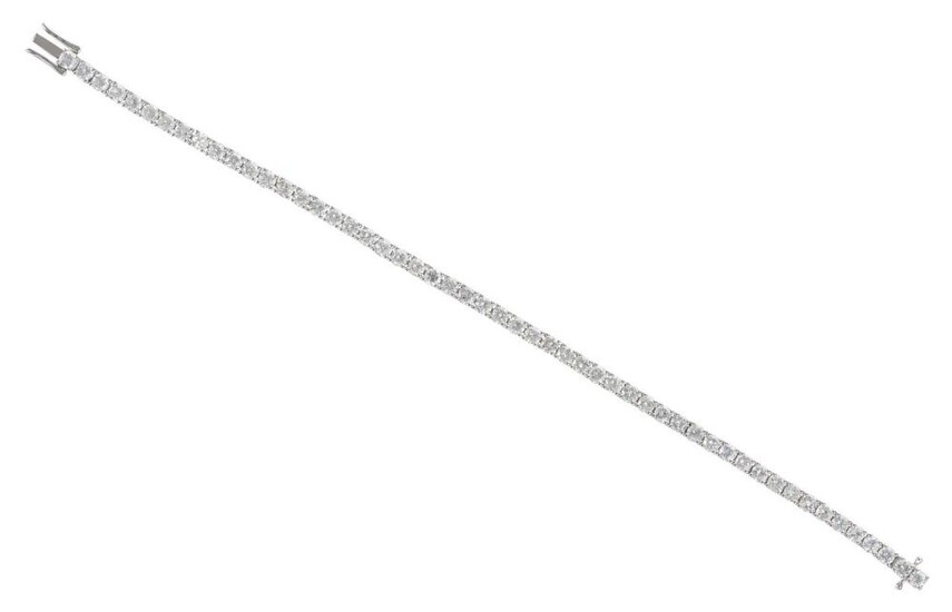 A DIAMOND LINE BRACELET