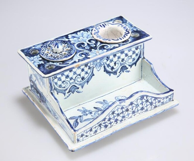 AN 18TH CENTURY DUTCH DELFT INKWELL DESK STAND