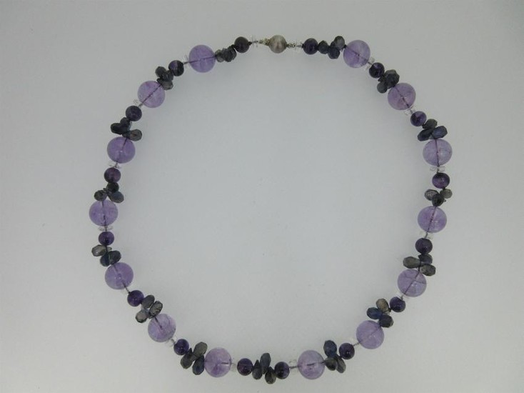 An amethyst and iolite bead necklace