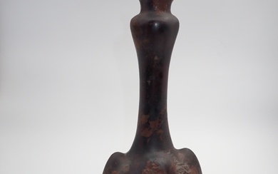 CHINE Vase en bronze, H 22 cm (accidents)