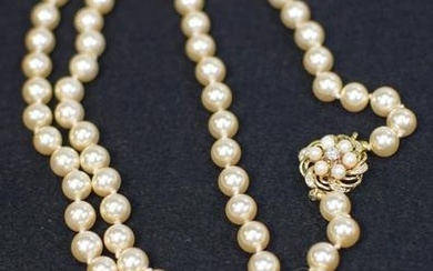 CULTURED PEARL NECKLACE WITH 14K AND DIAMOND CLASP