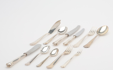 CUTLERY SET, MODEL “CHIPPENDALE”, 118 PIECES.