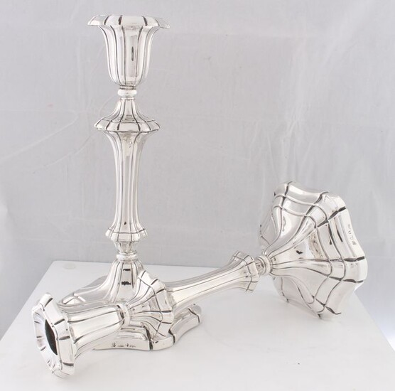 Candlestick, A Pair of Willem IV Candlesticks, 24 cm (2) - .925 silver, Silver - Henry Wilkinson & Co, Sheffield - England - 1831