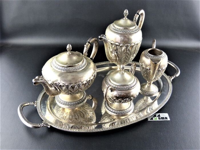 Centerpiece, coffee / tea service, 5 pieces (1) - .800 silver - Italy - Mid 20th century