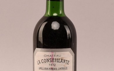 Château La Conseillante 1972 - Mise château - Une bouteille de vin Pomerol. Baisse de...