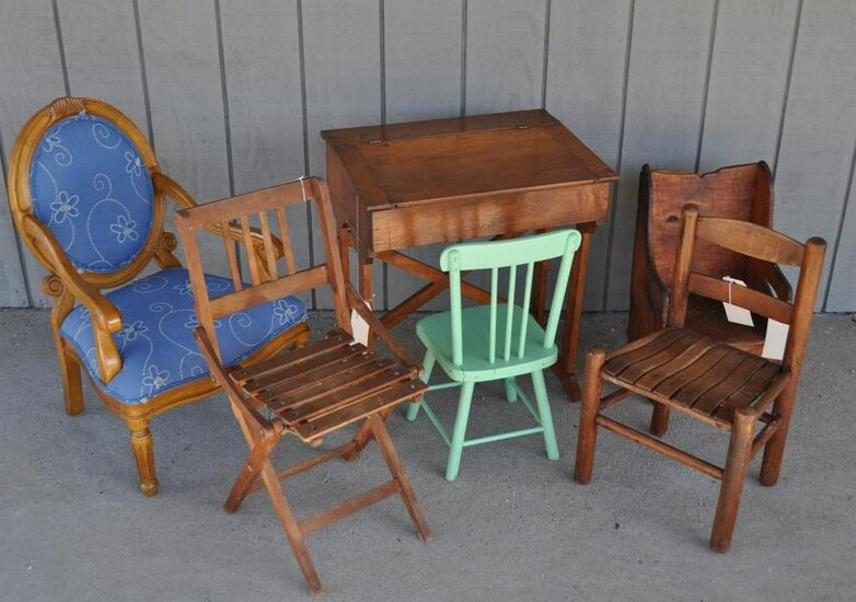 Cherry Country Child's Desk & Five Child's Chairs