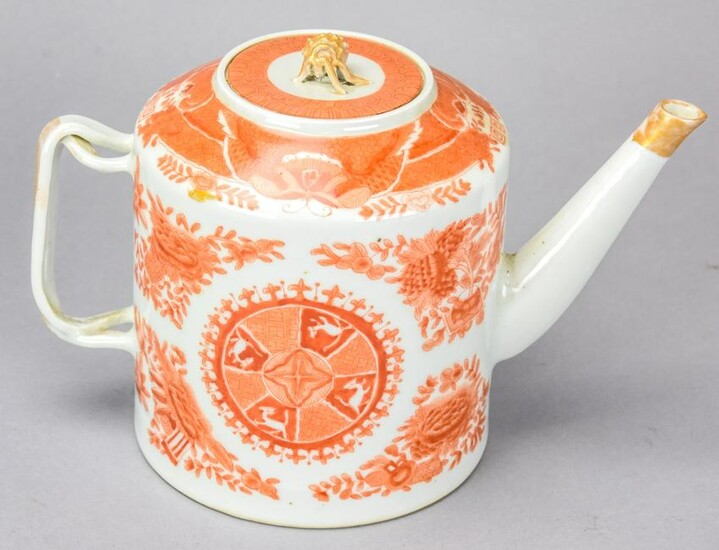 Chinese Porcelain Fitzhugh Pattern Teapot