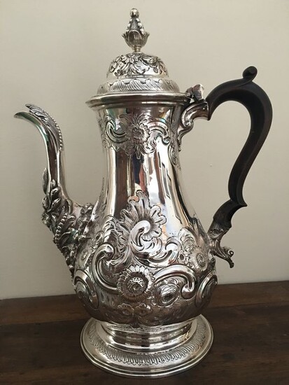 Coffee pot - .925 silver - John Deacon - Londra - 1776 - England - Second half 18th century