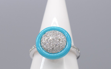 DIAMOND & ENAMEL stylish ring.