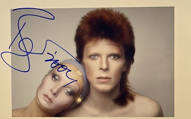 David Bowie signed photo. 8x10 inches.. GFA Authenticated
