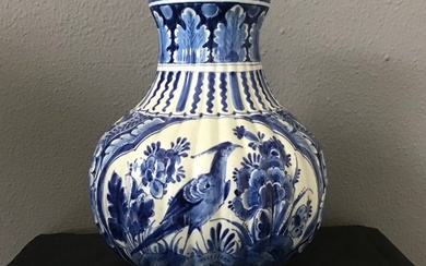 De Porceleyne Fles, Delft - Vase - Earthenware