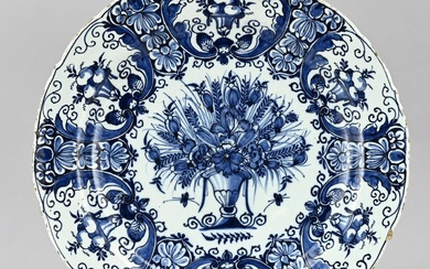 Delft dish (Porceleijne Bijl) Ø 35.5 cm.