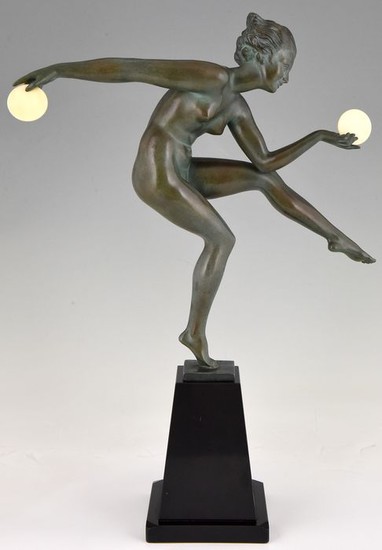 Derenne, Marcel Bouraine - Max Le Verrier - Art Deco sculpture of a dancing nude (49 cm)