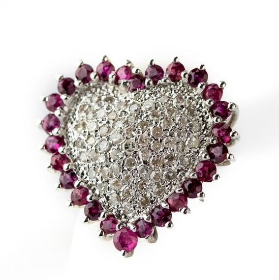 Diamond & Ruby 14k White Gold Heart Love Ring s7.5