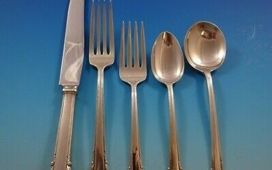 English Shell by Lunt Sterling Silver Flatware Service For 12 Set 68 Pieces