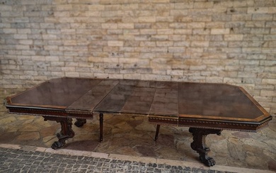 Extending table - Wood