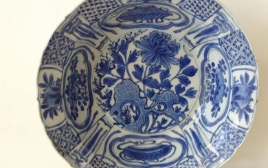 Folding hat come - Porcelain - China - Wanli (1573-1619)
