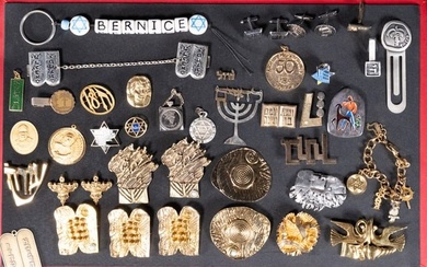 Judaic Vintage Designer Costume Jewelry CollectionGroup Lot Pins Brooches Necklaces Bracelets etc
