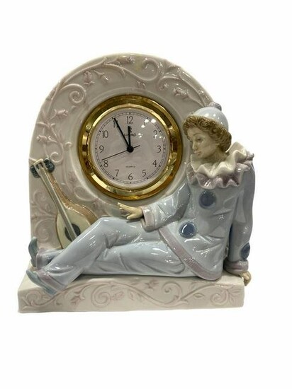 Lladro #5778 Pierrot Clock Porcelain Figurine