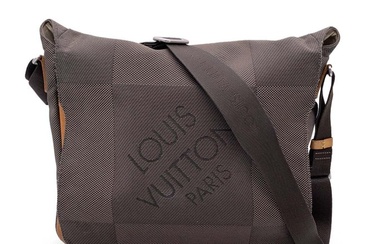 Louis Vuitton - Damier Geant Terre Canvas Messenger Crossbody Bag - Crossbody bag