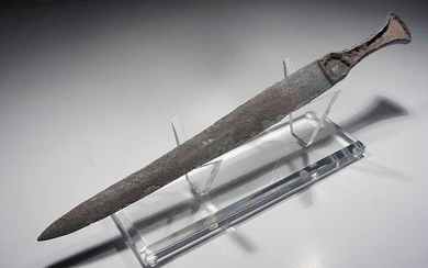 Luristan Bronze dagger, 40,5 x 3 cm
