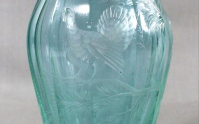 Moser Faceted And Engraved Glass Dichroic Vase