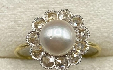NO RESERVE PRICE - 18 kt. Yellow gold - Ring - 0.40 ct Diamonds - Pearl