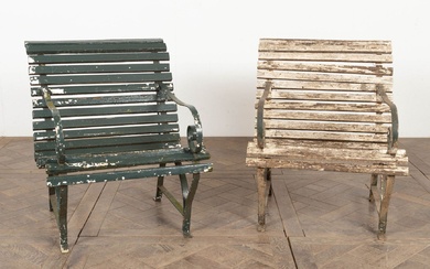 Paire de fauteuils en fer et bois laqué. Vers... - Lot 289 - Métayer-Mermoz Maison de Ventes aux Enchères Nevers