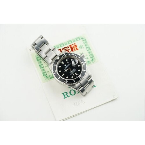 ROLEX OYSTER PERPETUAL DATE SUBMARINER W/ GUARANTEE PAPERS R...
